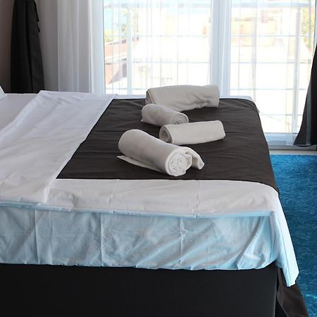 Silver Continent Hostel Силиври Экстерьер фото